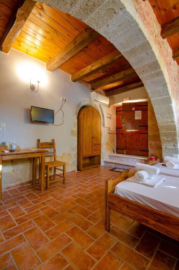 Stamatogiannis Traditional Apartments Kalivianí エクステリア 写真