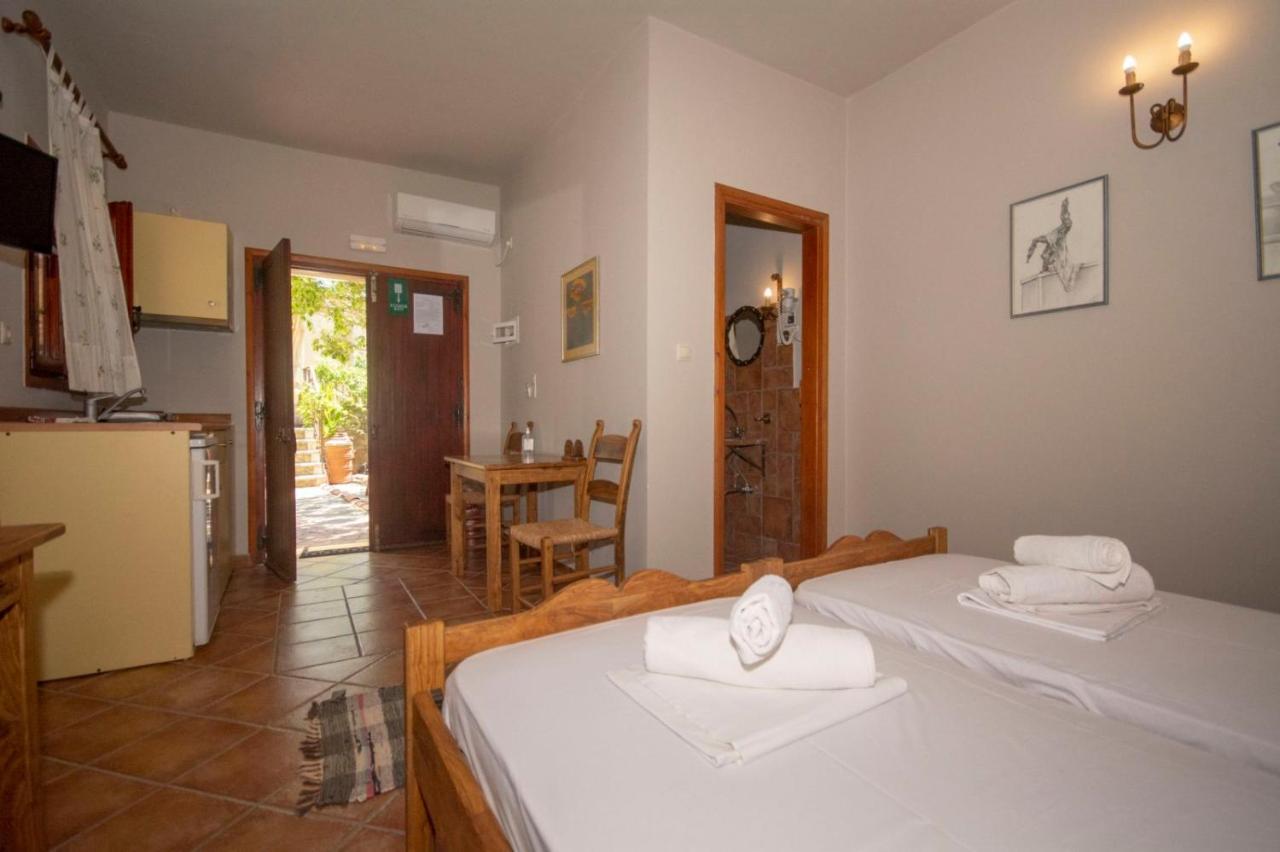 Stamatogiannis Traditional Apartments Kalivianí エクステリア 写真