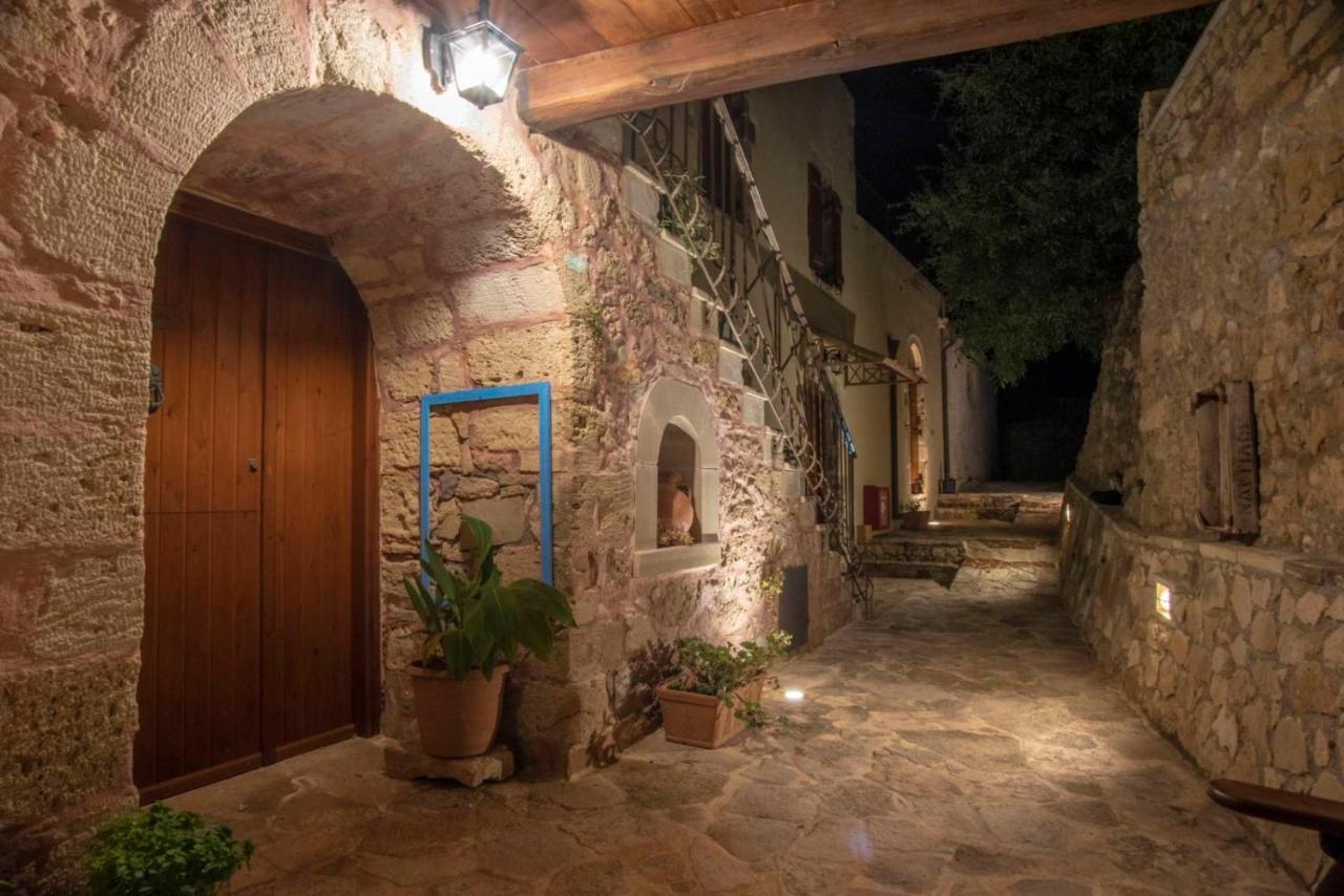 Stamatogiannis Traditional Apartments Kalivianí エクステリア 写真